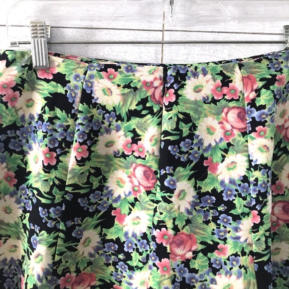 Forever 21 Green Floral Print Flare Skater Skirt - Picture 7 of 8